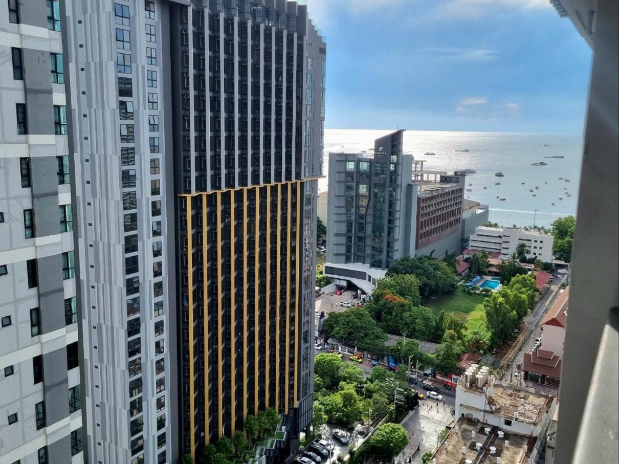 The Base Condo Center Of Pattaya Rooftop Swimming Pool Ngoại thất bức ảnh