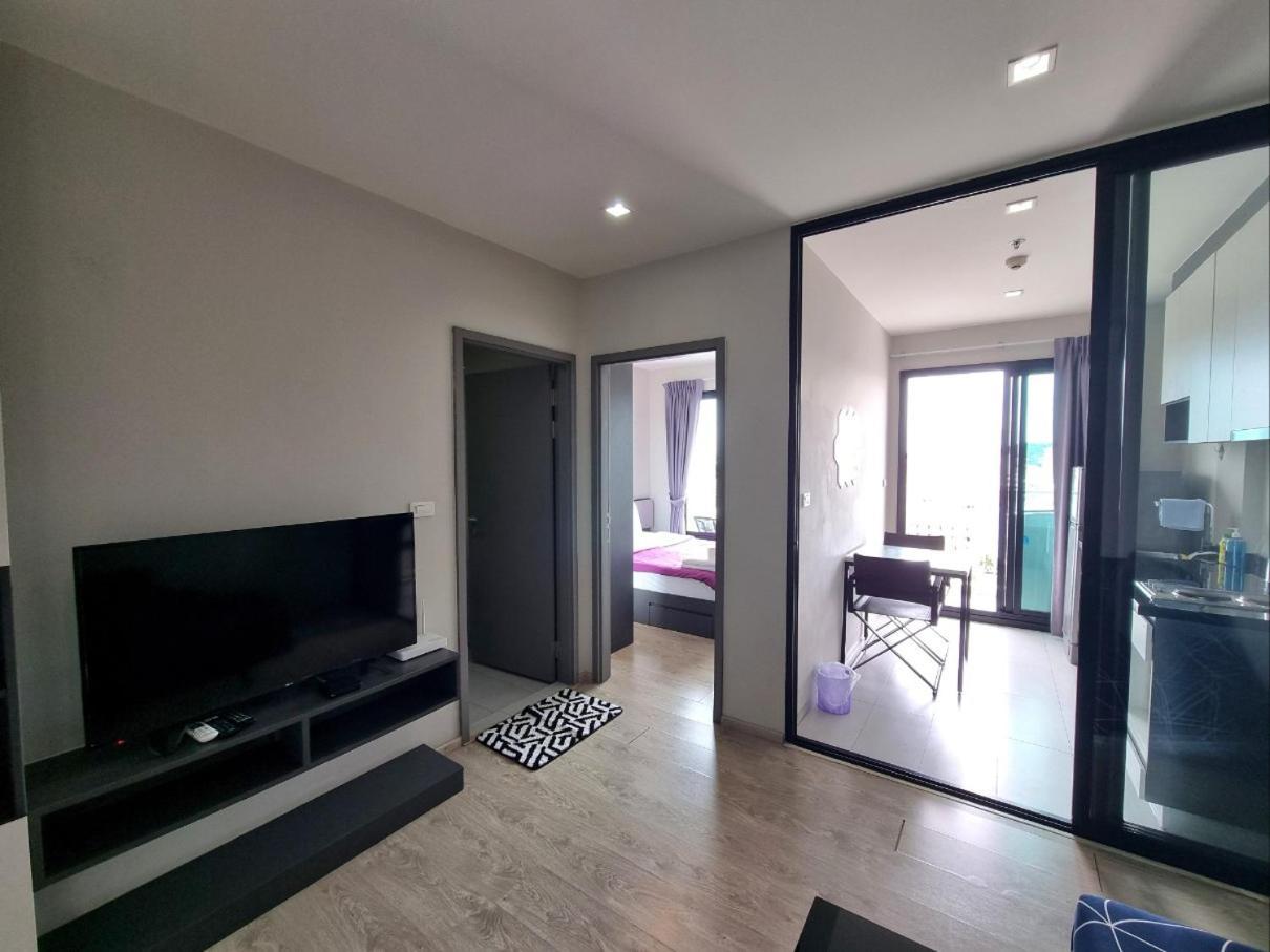 The Base Condo Center Of Pattaya Rooftop Swimming Pool Ngoại thất bức ảnh