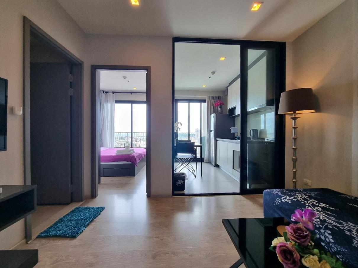 The Base Condo Center Of Pattaya Rooftop Swimming Pool Ngoại thất bức ảnh