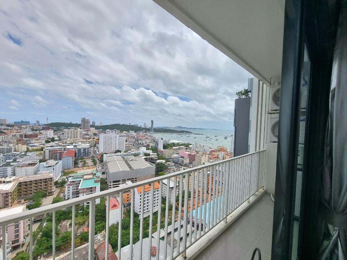 The Base Condo Center Of Pattaya Rooftop Swimming Pool Ngoại thất bức ảnh